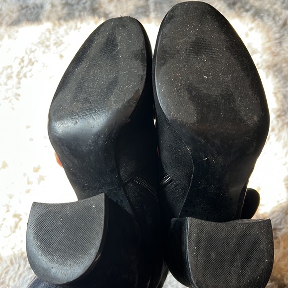 Steve Madden Vegan Gaze Bootie - Picture 13 of 13